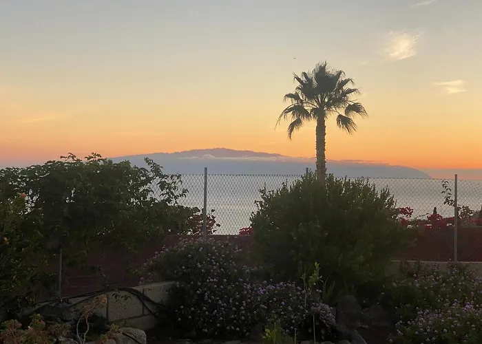 Mini Casa Arcoiris Tenerife * Guía de Isora